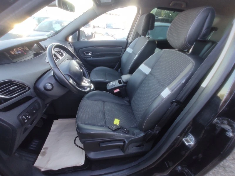 Renault Scenic 1.5DCi/AUTOMATIC/NAVi/FACELIFTE/110k.c., снимка 8 - Автомобили и джипове - 46582265