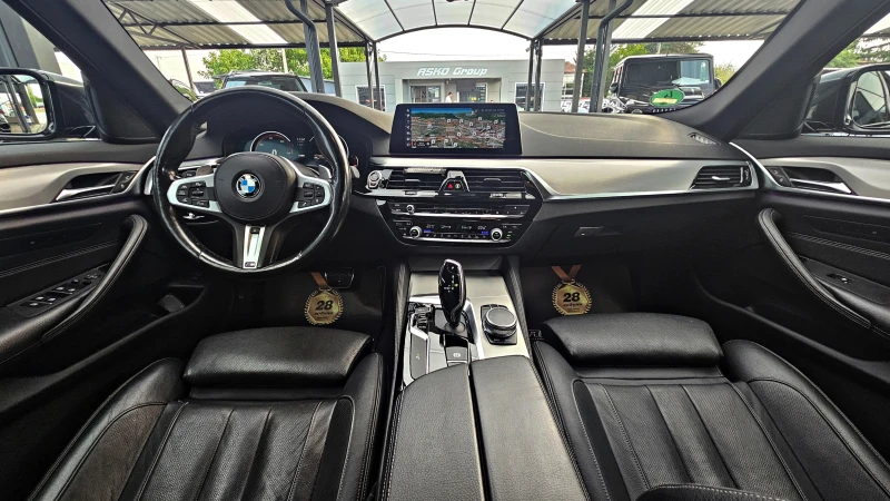 BMW 530 M/XD/DISTR/DIGITAL/ПОДГРЕВ/ОБДУХ/CAMERA/AMBIENT/F1, снимка 9 - Автомобили и джипове - 47182300