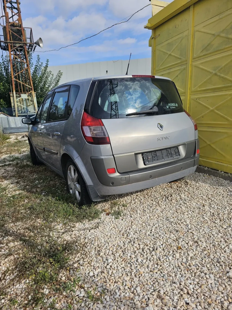 Renault Megane Scenic - 1.5dci, снимка 2 - Автомобили и джипове - 47639075