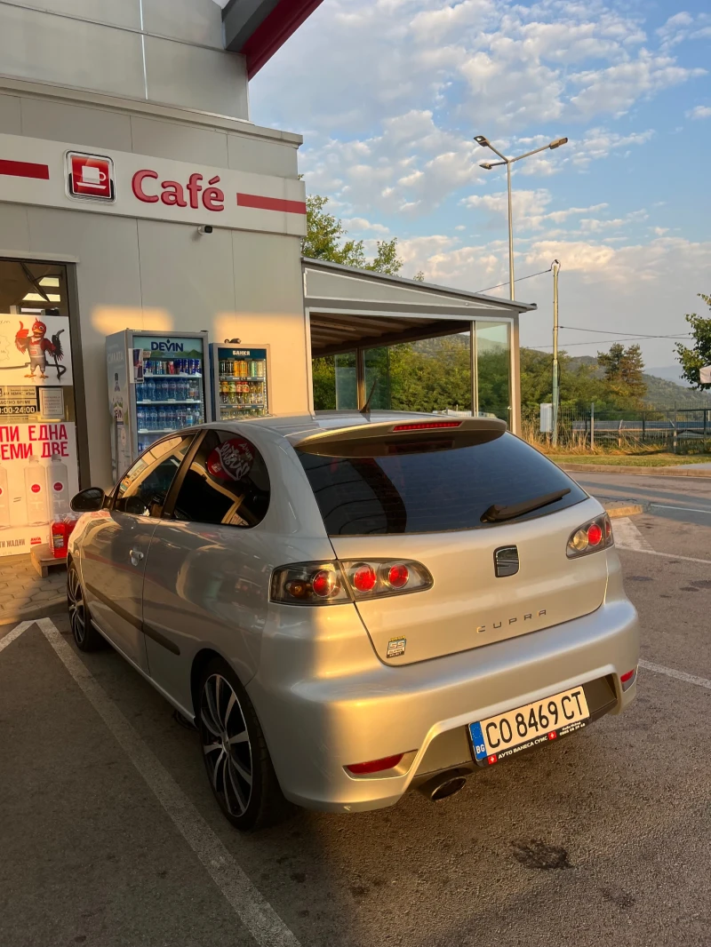 Seat Ibiza CUPRA 1.8T, снимка 3 - Автомобили и джипове - 48752210