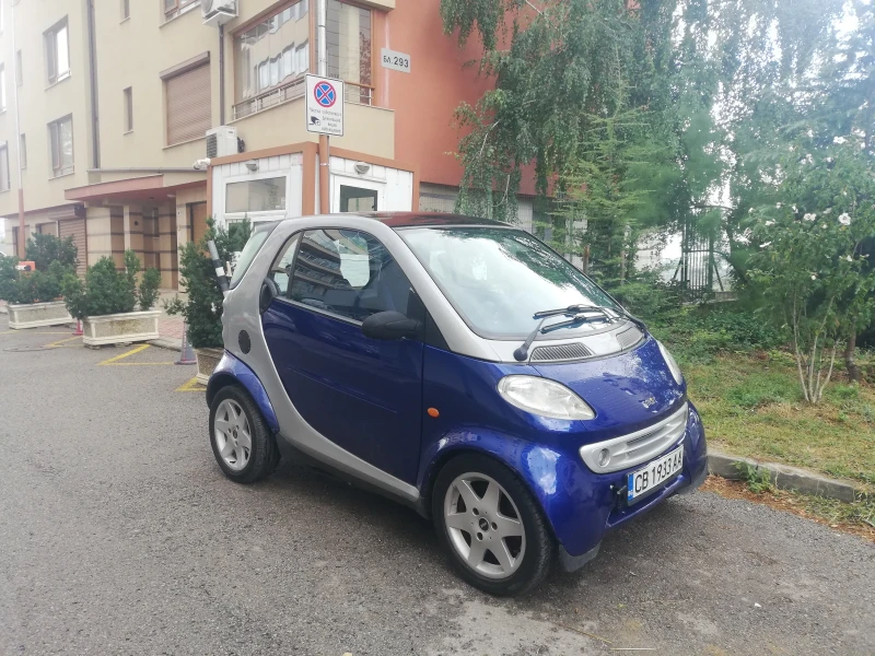 Smart Fortwo, снимка 1 - Автомобили и джипове - 49408083