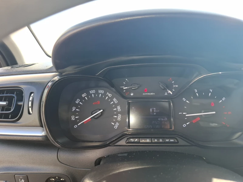 Citroen C3, снимка 14 - Автомобили и джипове - 52533972