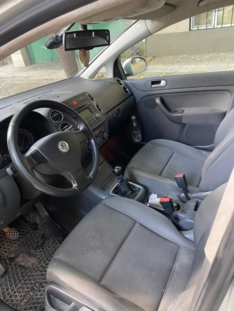 VW Golf Plus 1.9 TDI, снимка 7 - Автомобили и джипове - 52161096