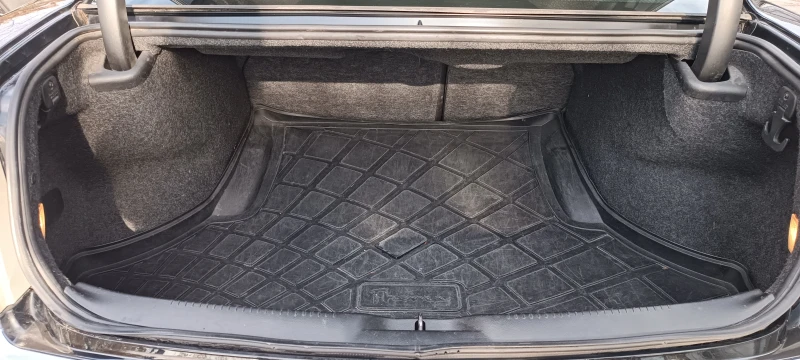 Lancia Thema, снимка 3 - Автомобили и джипове - 52561020