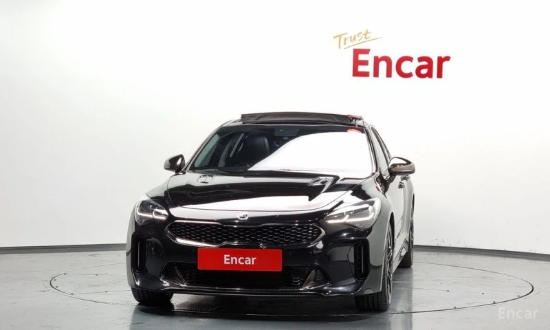 Kia Stinger, снимка 3 - Автомобили и джипове - 53239734