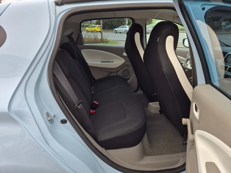 Renault Zoe 22 Kwh, снимка 10 - Автомобили и джипове - 53436851