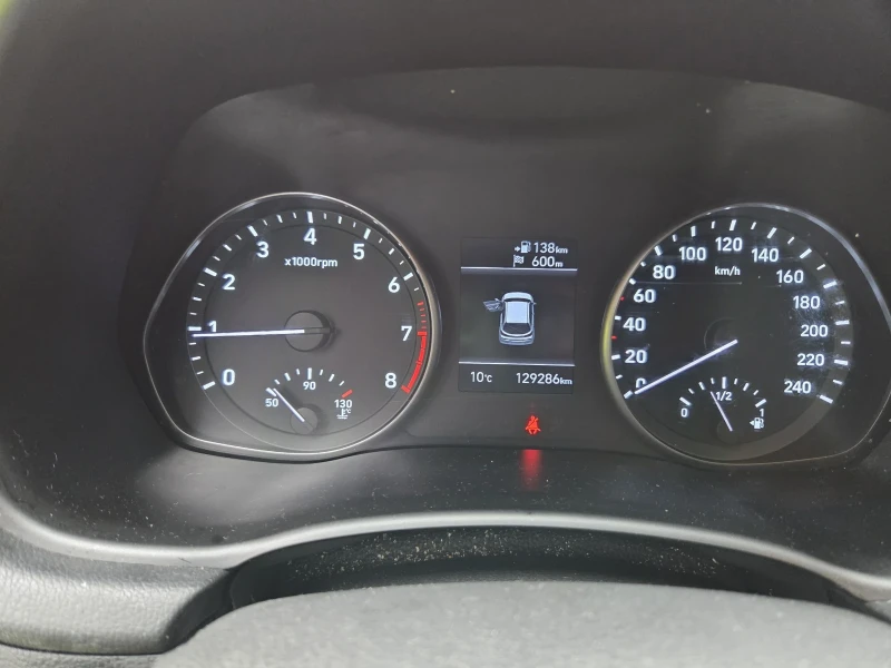 Hyundai I30 1.4 99к.с, снимка 7 - Автомобили и джипове - 53442690