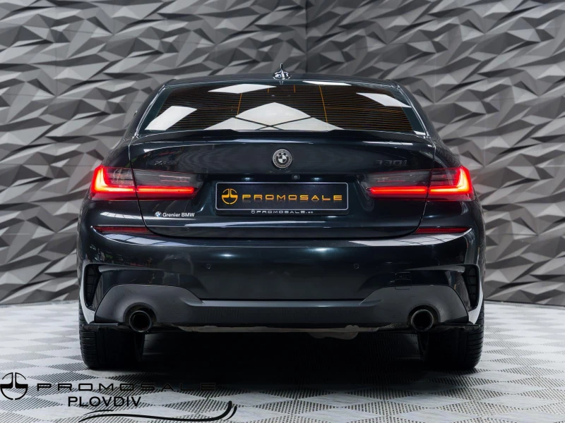 BMW 330 i* XDRIVE* M-PACK* CAMERA* PANO* , снимка 4 - Автомобили и джипове - 53455748