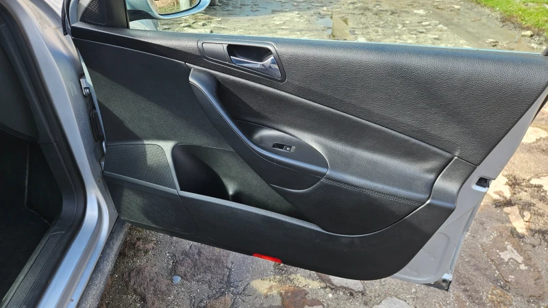 VW Passat, снимка 10 - Автомобили и джипове - 53580201