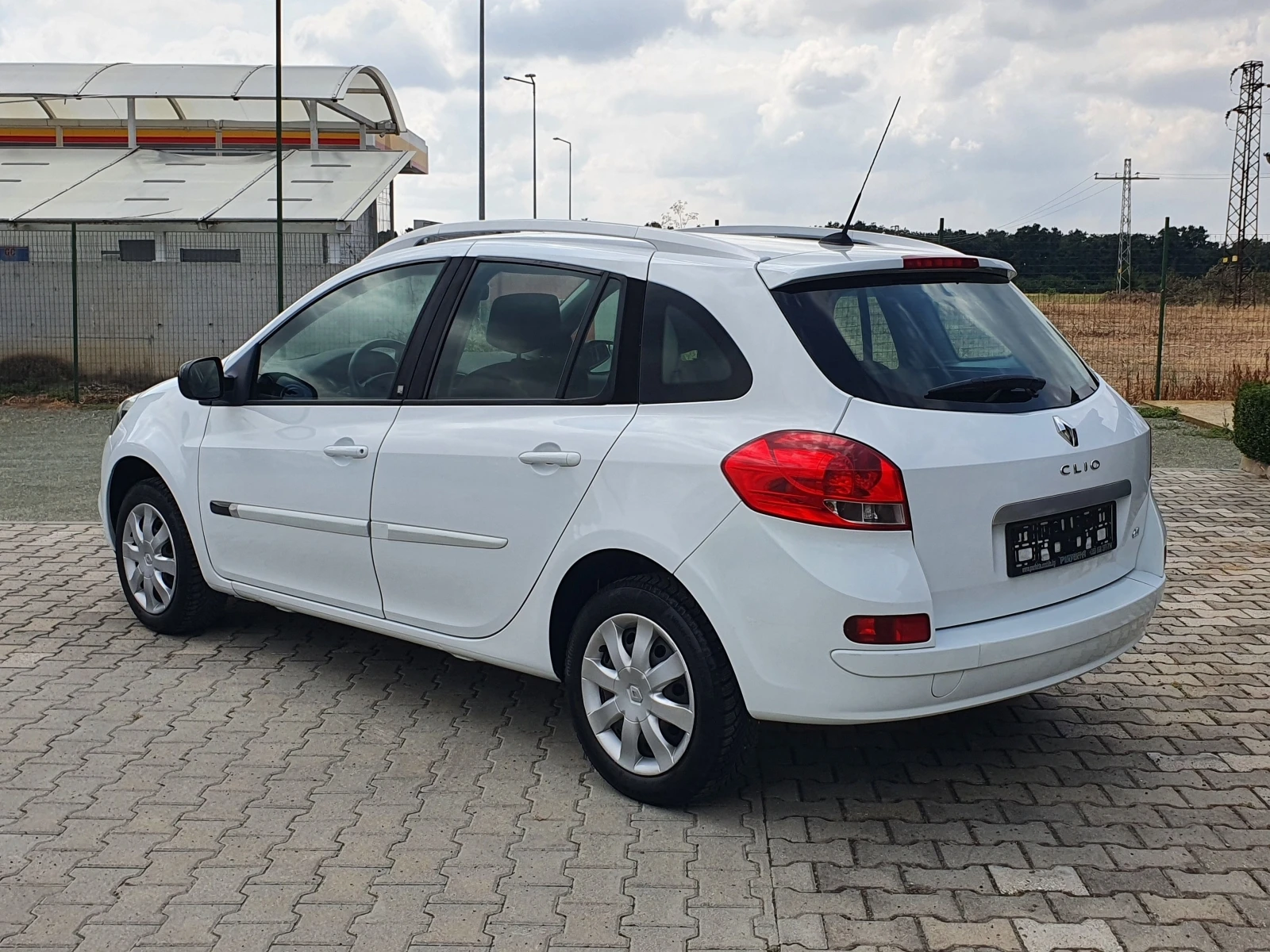 Renault Clio 1.5dci 88к.с. - изображение 10