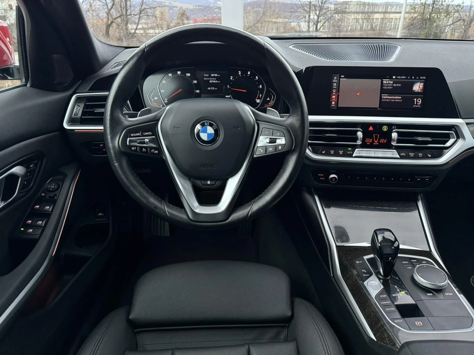 BMW 330 XI* SPORT LINE* LED - изображение 9