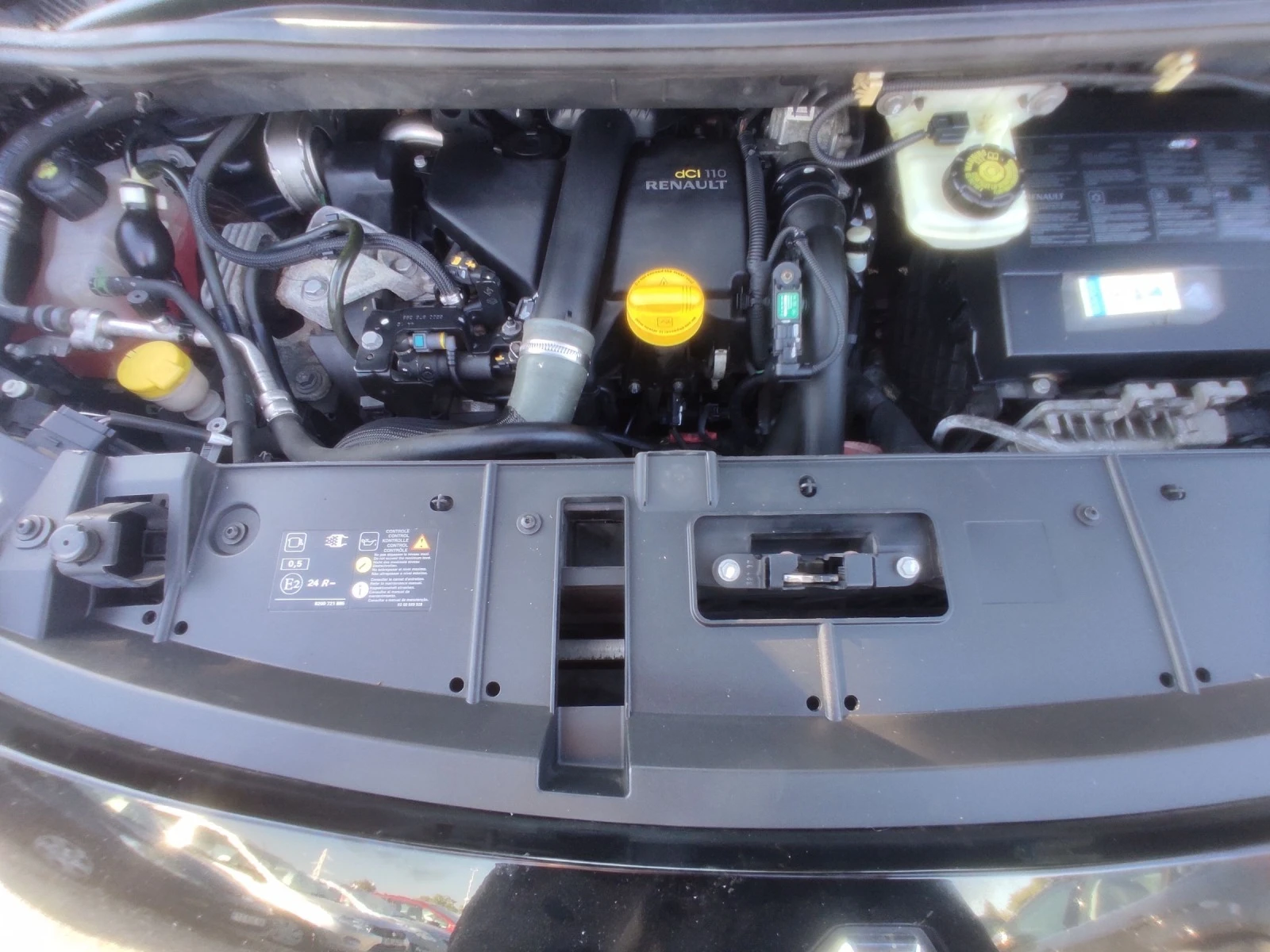 Renault Scenic 1.5DCi/AUTOMATIC/NAVi/FACELIFTE/110k.c. | Mobile.bg — изображение 16