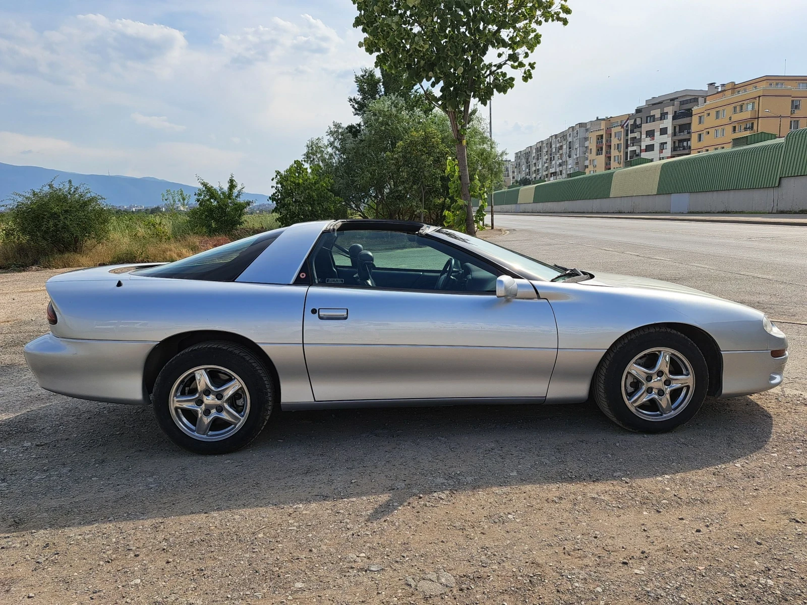 Chevrolet Camaro 3.8i V6 * 70 000 km * Targa * Лизинг * Бартер - изображение 6