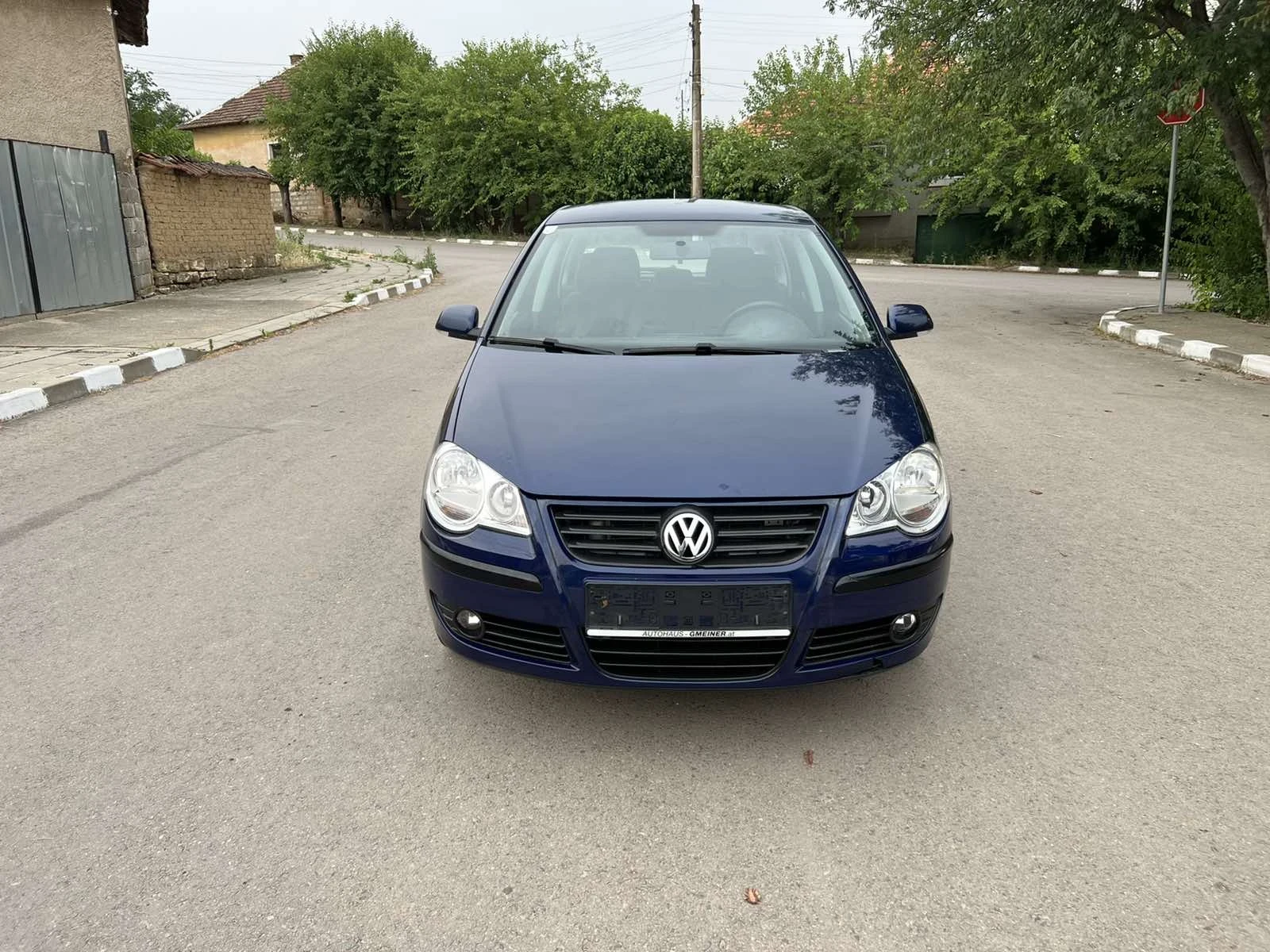 VW Polo 1.2 БЕНЗ КЛИМА ПОДХОДЯЩО ЗА ГАЗ - изображение 2