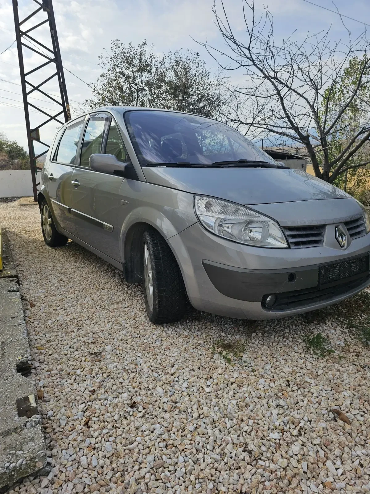 Renault Megane Scenic - 1.5dci - изображение 4