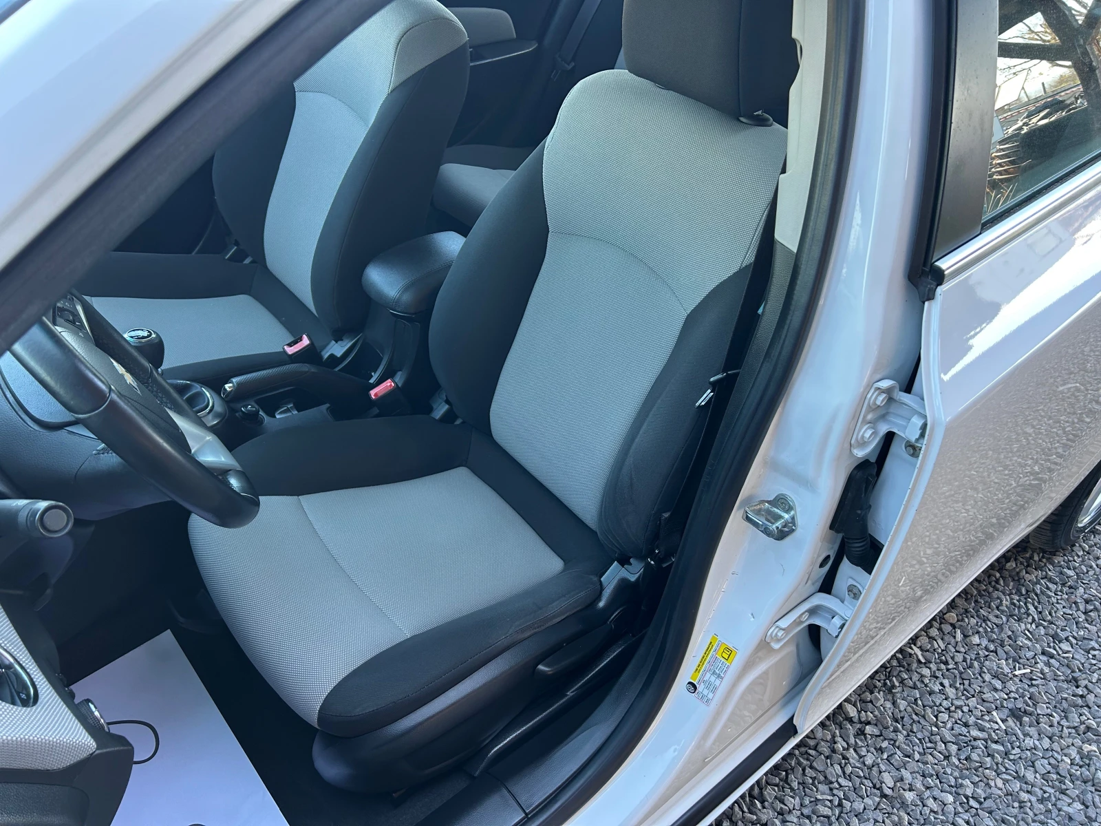 Chevrolet Cruze 2.0 D EURO 5A - изображение 10
