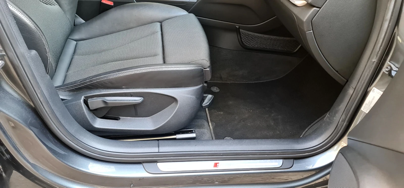 Audi A3 SPORTBACK S LINE - изображение 2
