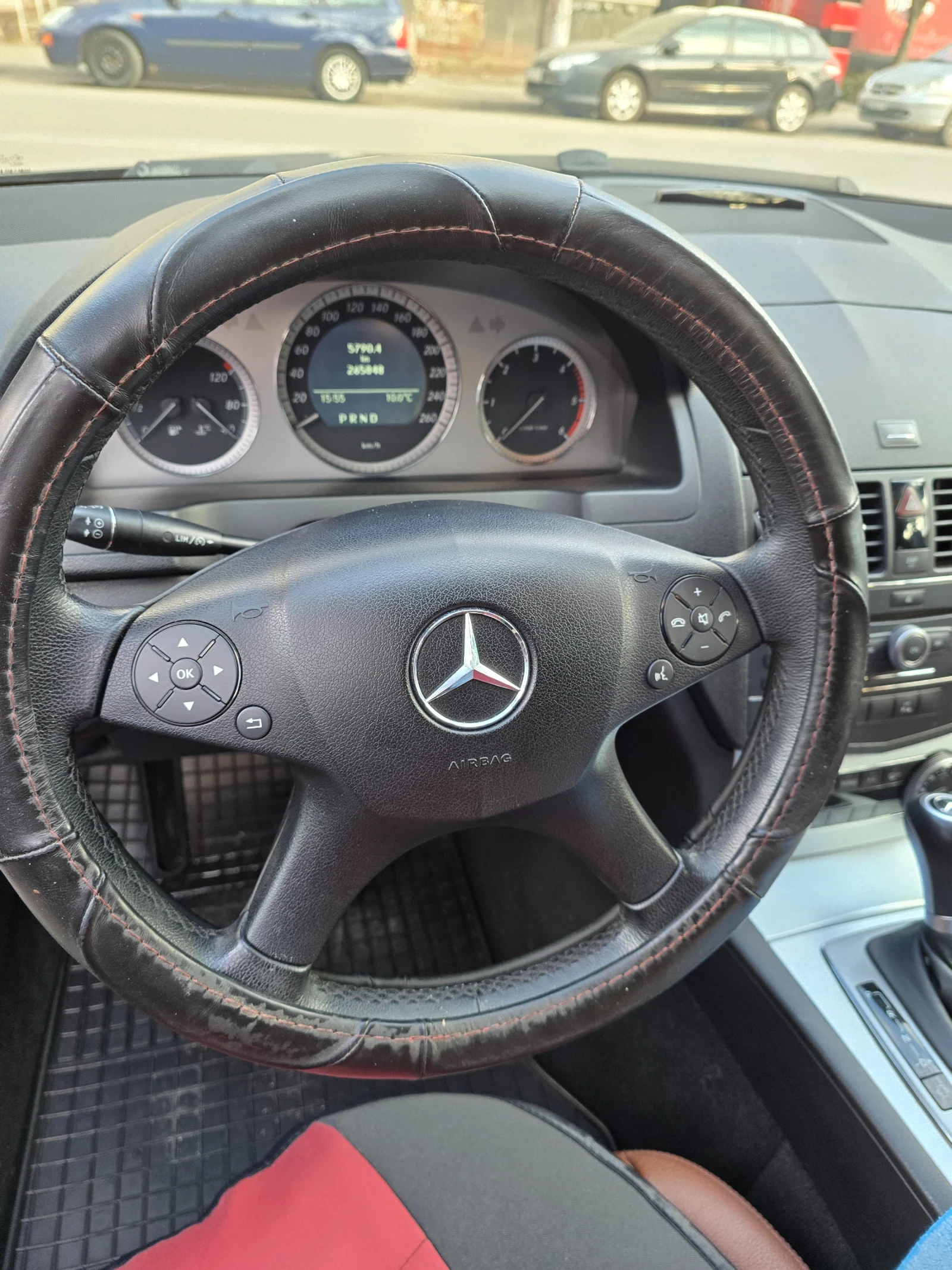 Mercedes-Benz C 220 2.20 - изображение 5