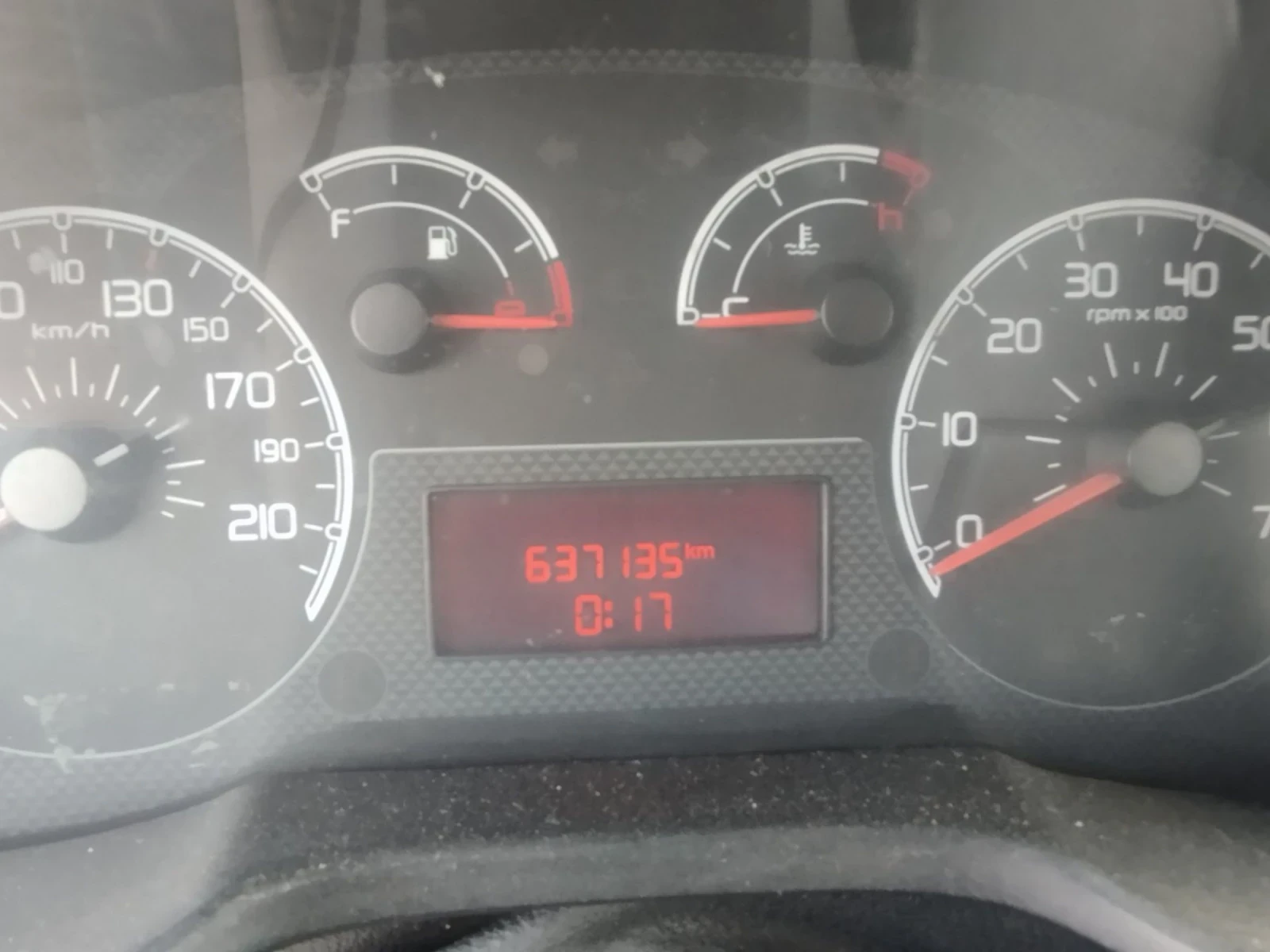 Fiat Qubo 1, 4 metan - изображение 9