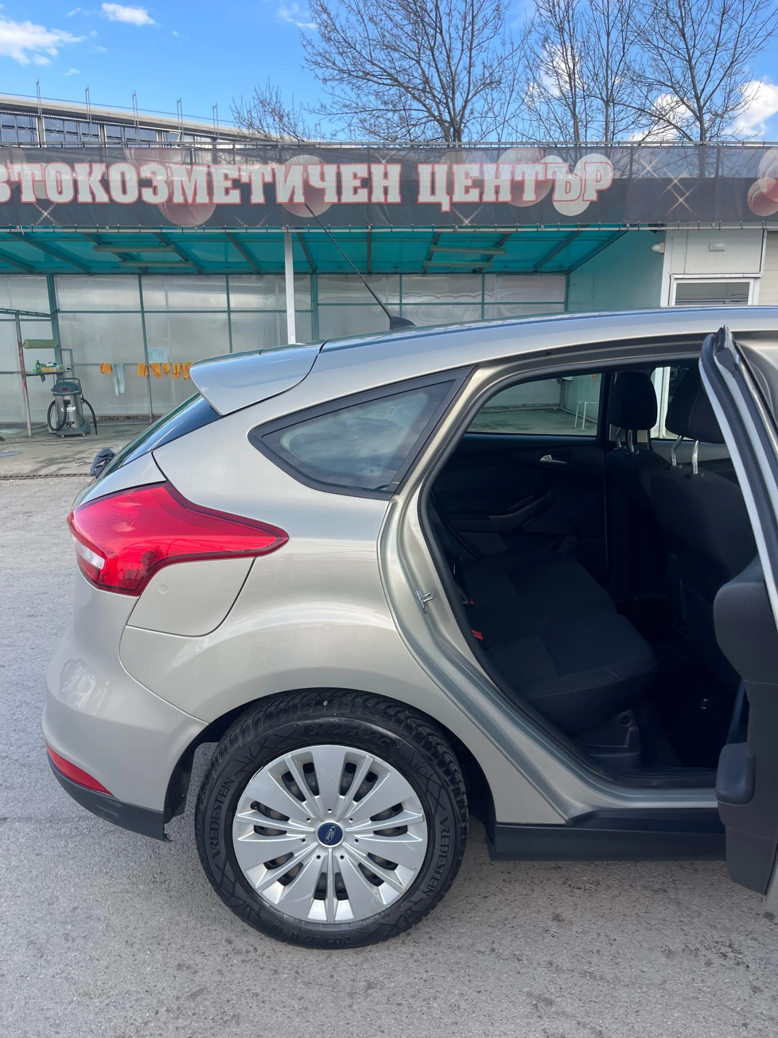 Ford Focus  - изображение 4