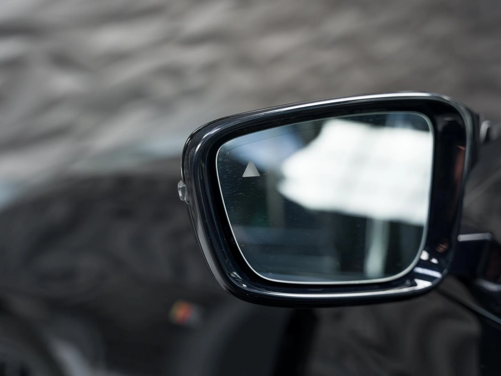 BMW 330 i* XDRIVE* M-PACK* CAMERA* PANO*  | Mobile.bg � ����������� 17