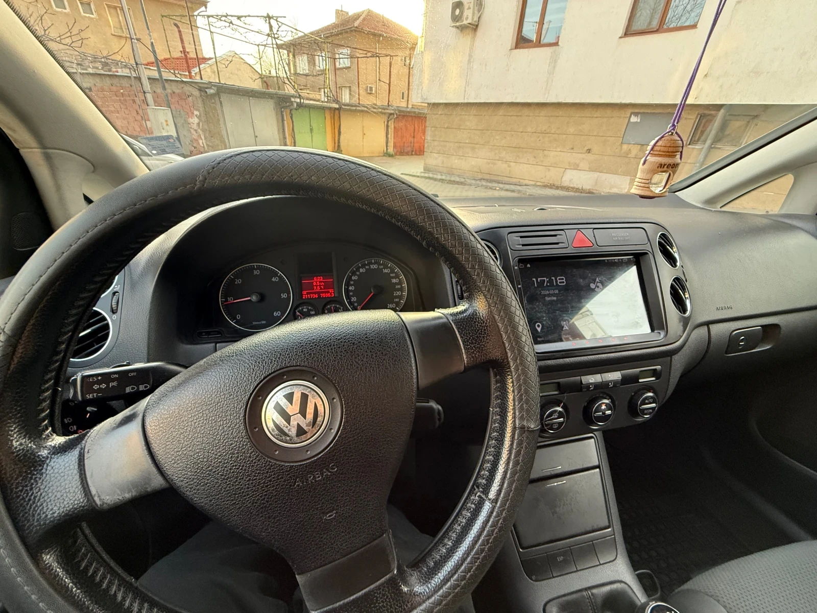 VW Golf Plus Golf Plus, снимка 10 - Автомобили и джипове - 53758753