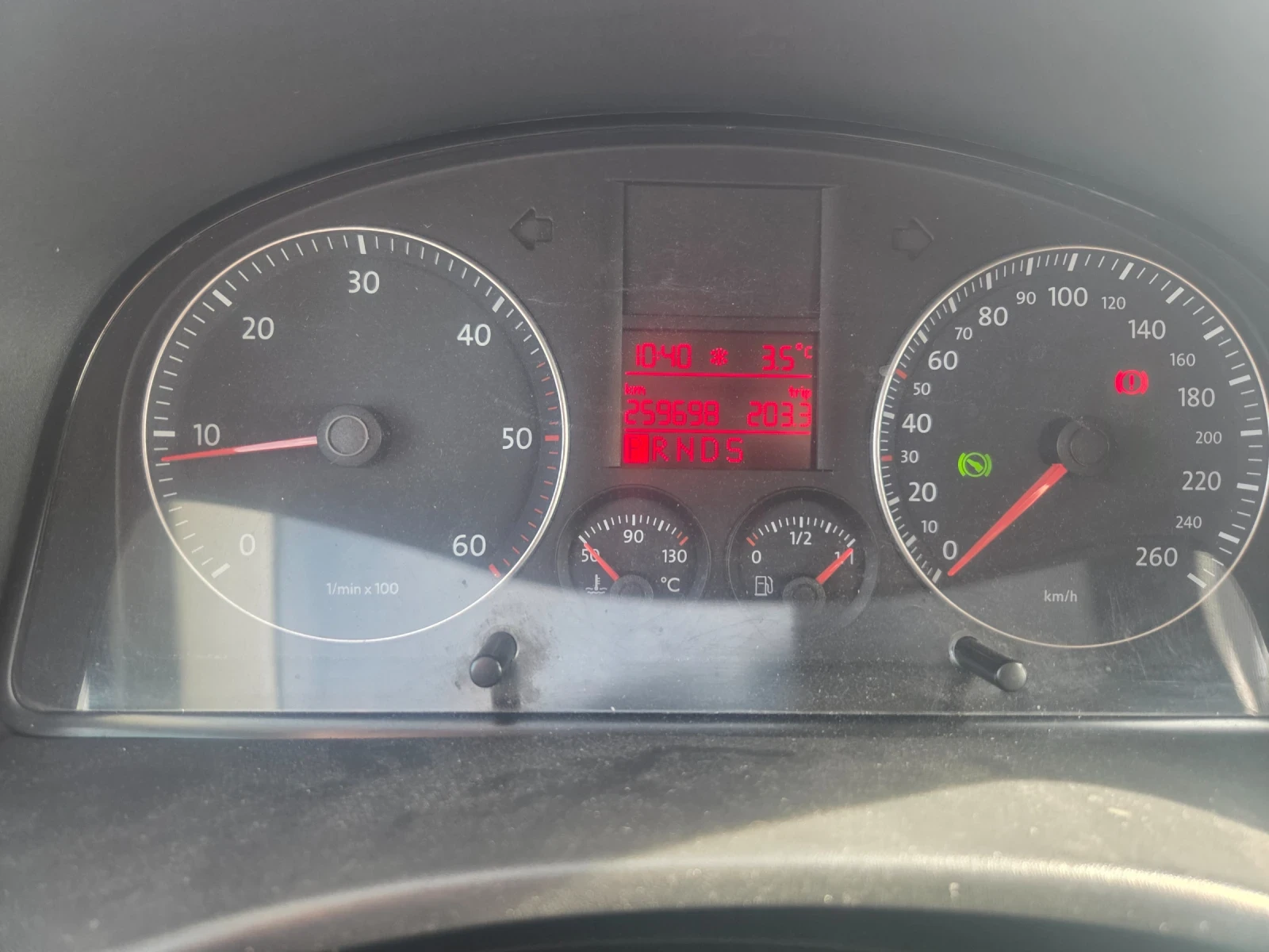 VW Caddy Товарен автомат клима, снимка 8 - Автомобили и джипове - 53809942