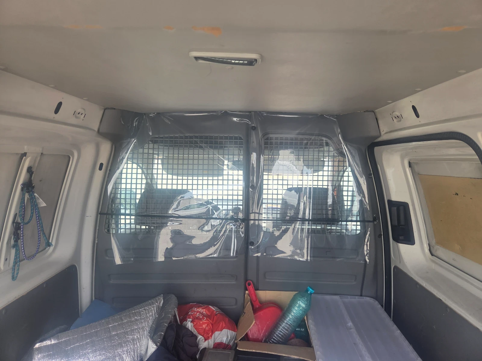 VW Caddy Товарен автомат клима, снимка 5 - Автомобили и джипове - 53809942