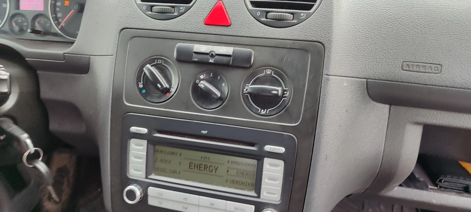 VW Caddy 1.9TDI-105к.с. 6+ 1 2007г, снимка 12 - Автомобили и джипове - 54032034