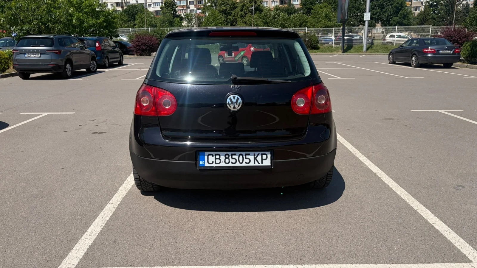 VW Golf 5, снимка 6 - Автомобили и джипове - 54854545
