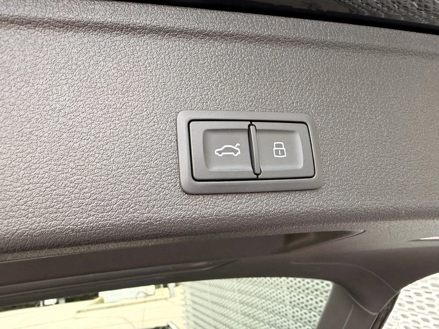 Audi A4, снимка 15 - Автомобили и джипове - 55347151