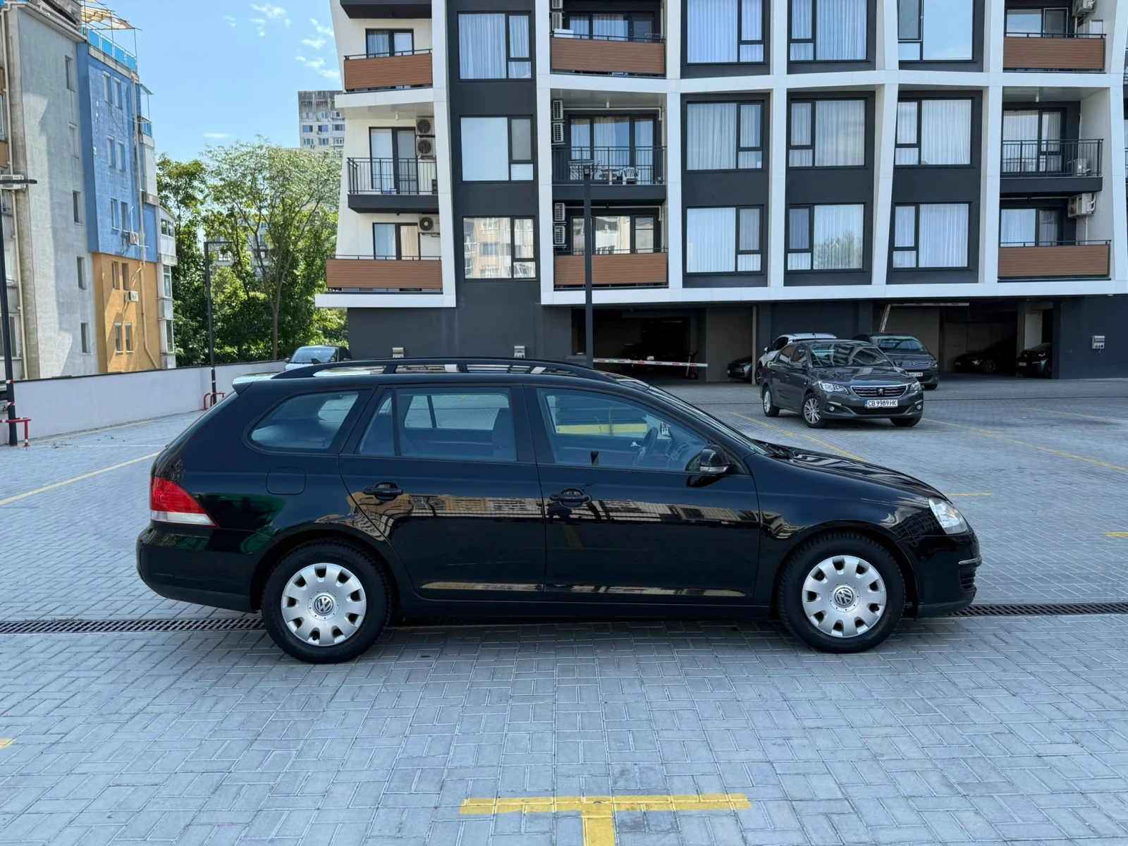 VW Golf 1.9TDI 105коня, снимка 6 - Автомобили и джипове - 55434504