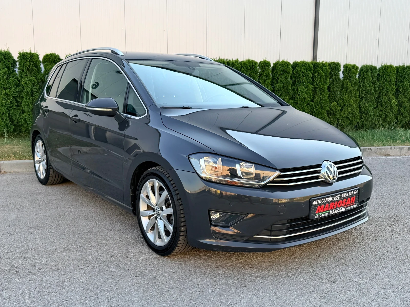 VW Touran Highline 2.0 TDI | DSG | ACC | NAVI | , снимка 3 - Автомобили и джипове - 56114228