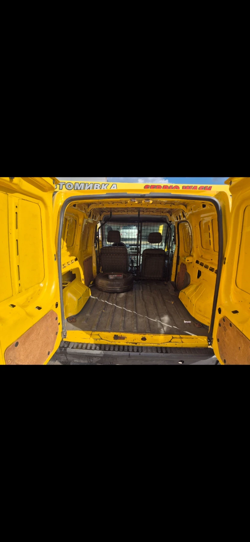 Ford Connect 1.8TDCI Климатик, снимка 11 - Автомобили и джипове - 56245689