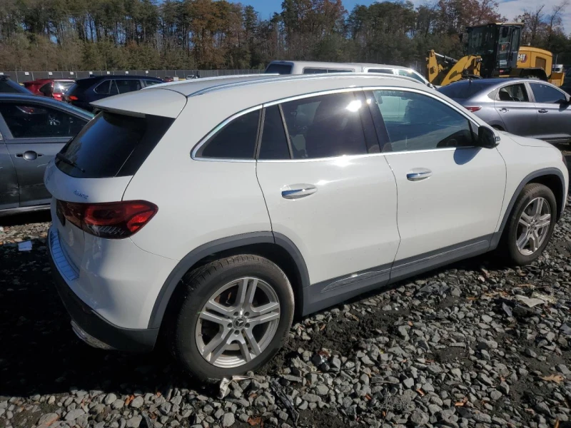 Mercedes-Benz GLA 250 2.0L 4 All wheel drive, снимка 5 - Автомобили и джипове - 48163879