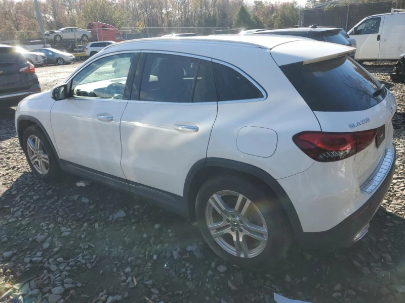 Mercedes-Benz GLA 250 2.0L 4 All wheel drive, снимка 2 - Автомобили и джипове - 48163879