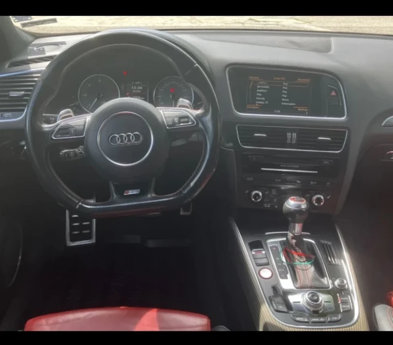 Audi SQ5, снимка 8 - Автомобили и джипове - 48591393