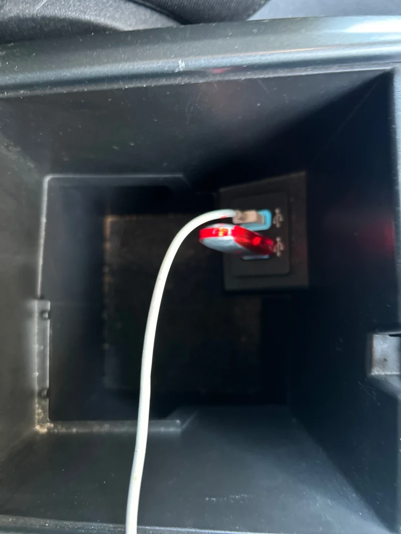 Ford Kuga Avangard, снимка 10 - Автомобили и джипове - 52415171