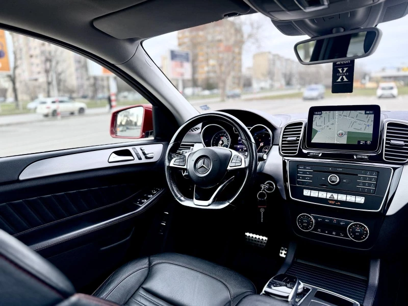 Mercedes-Benz GLE 350, снимка 10 - Автомобили и джипове - 53167730