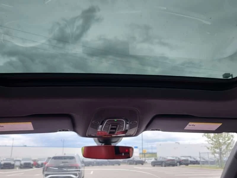 Audi SQ5  TECHNIK / 360 / B&O / MATRIX / DISTRONIC , снимка 11 - Автомобили и джипове - 55464336