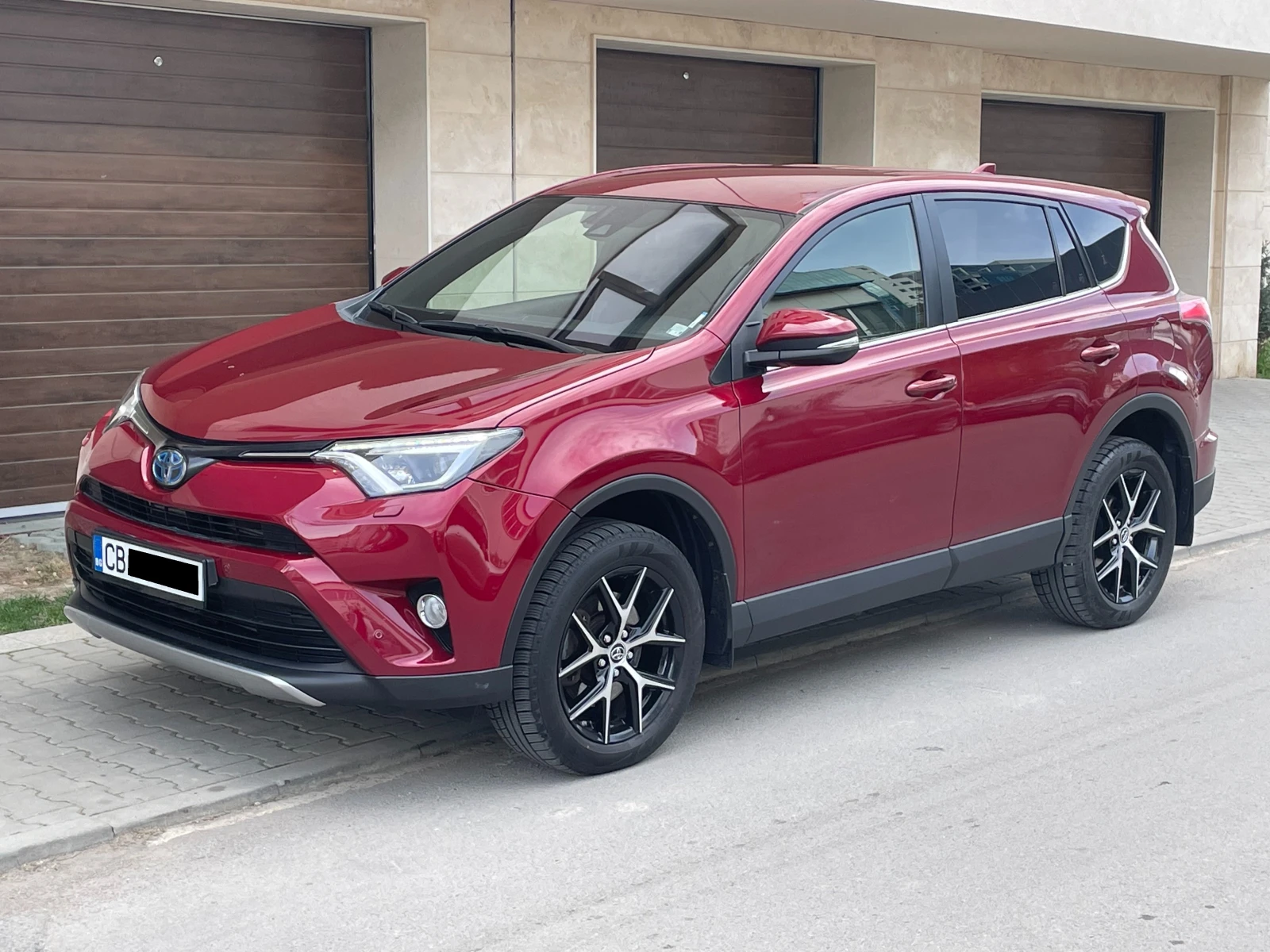 Toyota Rav4 2.5 Hybrid Executive Plus- в ГАРАНЦИЯ, снимка 1