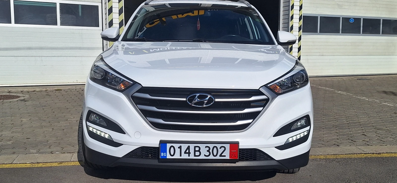 Hyundai Tucson 186kc Automat Led Navi 4x4 Кожа - изображение 2