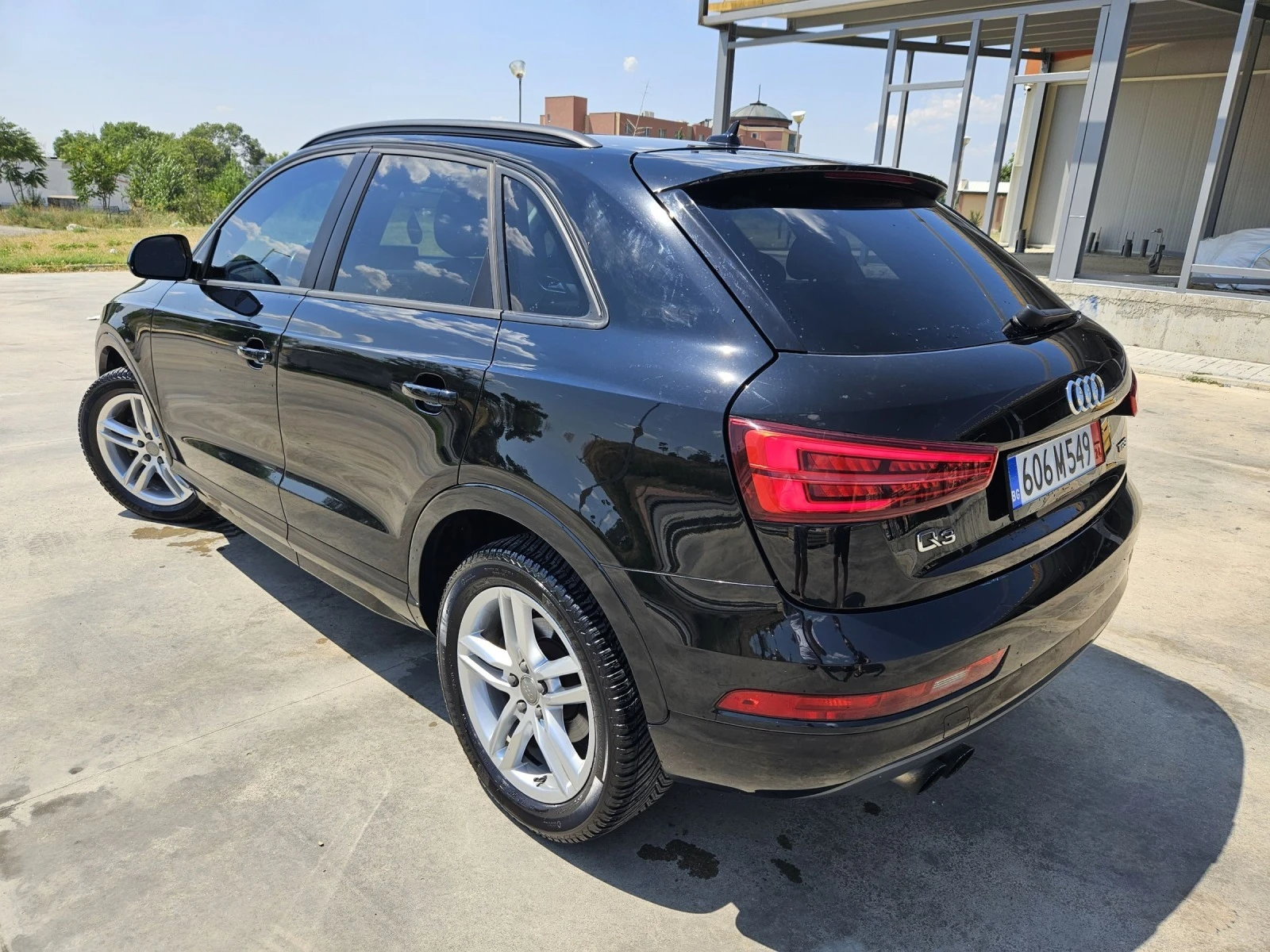 Audi Q3 2.0TFSI S-LINE PREMIUM PANORAMA ЛИЗИНГ РЕГИСТРИРАН - изображение 4