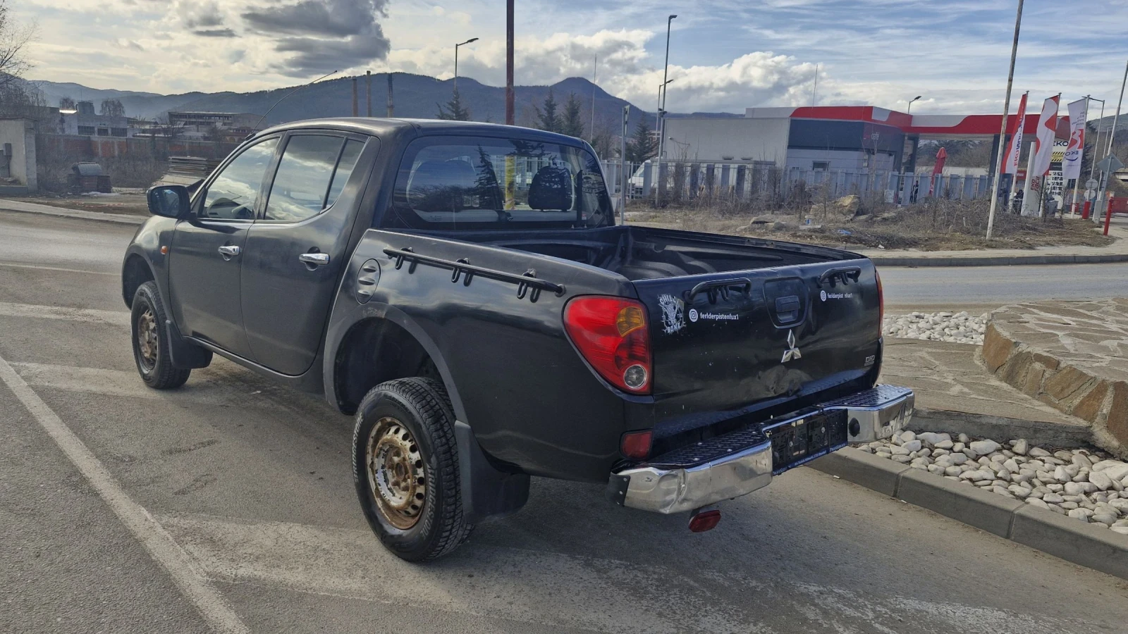 Mitsubishi L200 2.5 4x4 Климатик - изображение 6