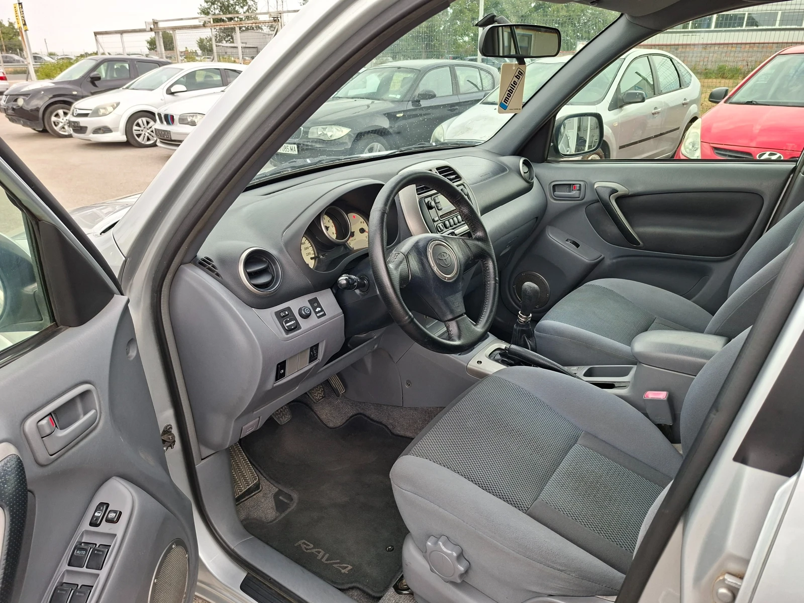 Toyota Rav4 2.0i КЛИМА - изображение 7