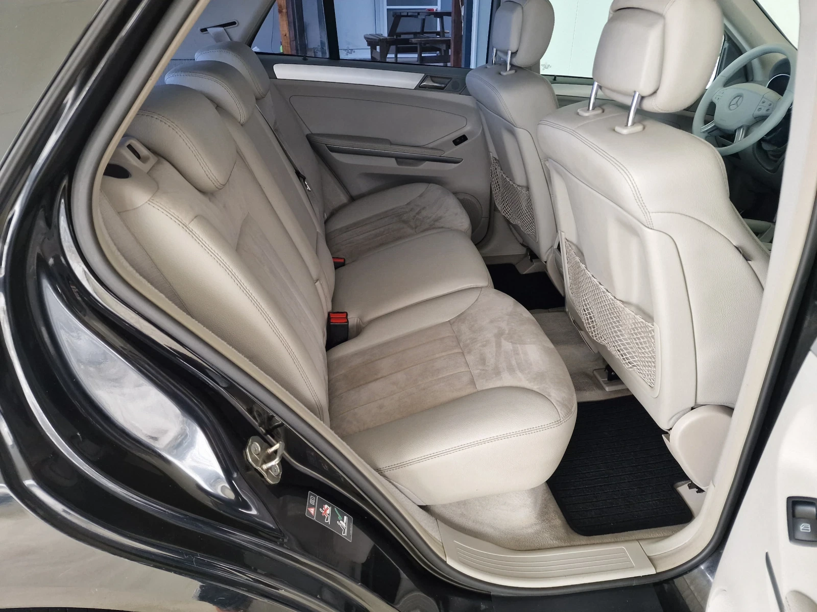 Mercedes-Benz ML 280 3.0 190kc 4MATIC TOP - изображение 8