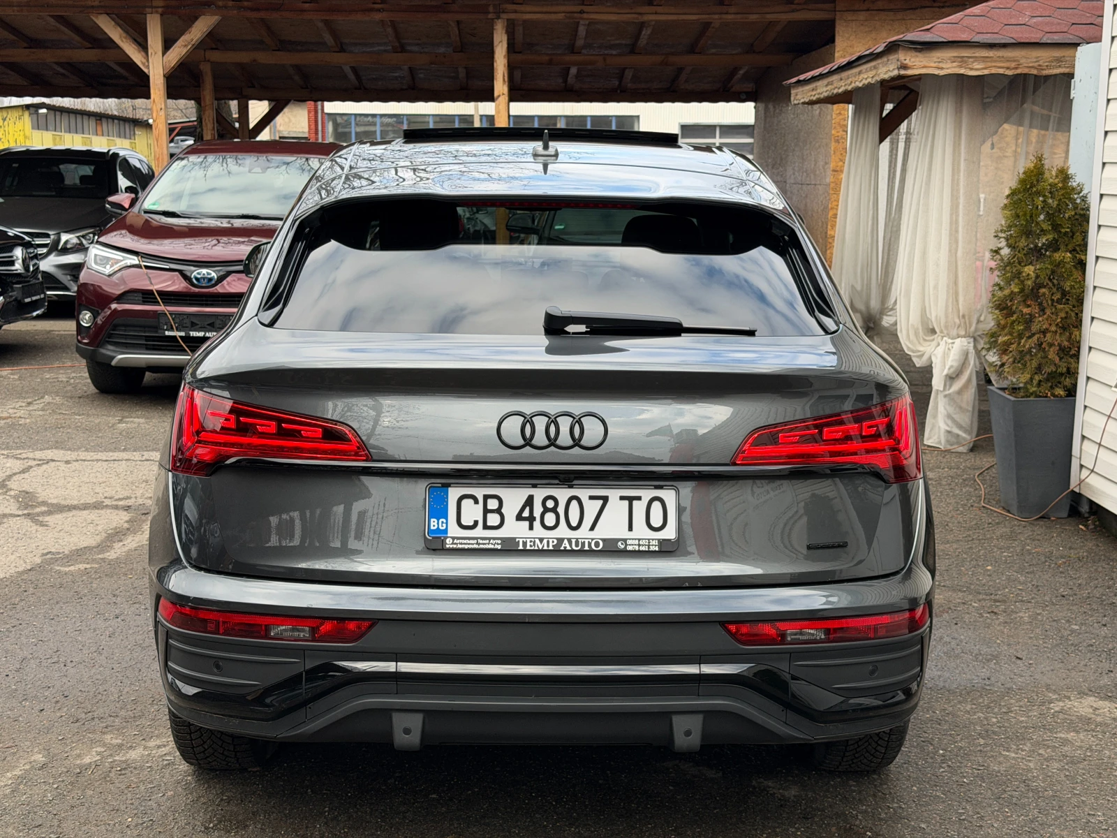 Audi Q5 Sportback 40TDI quattro S line* с С ПЪЛНА ИСТОРИЯ - изображение 5