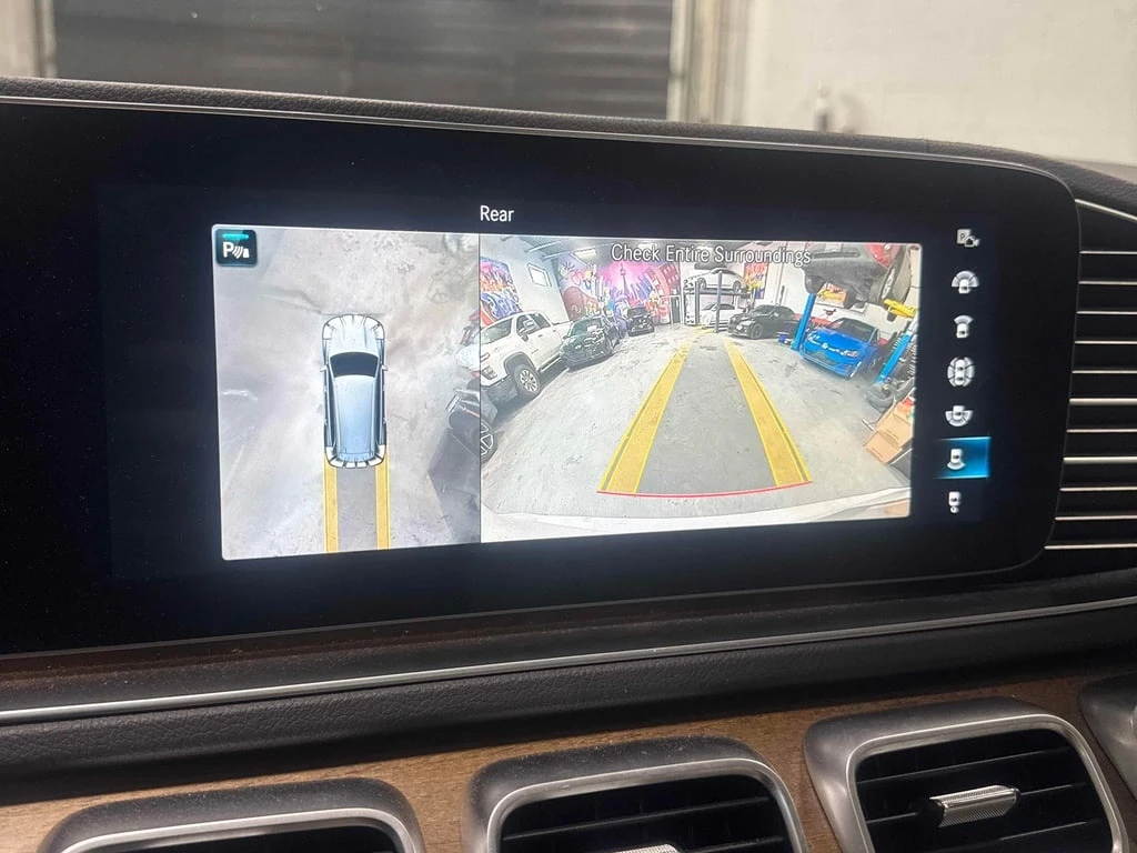 Mercedes-Benz GLS580 TOP / DISTRNOC / ОБДУХВАНЕ / ВЪЗДУХ /МАСАЖИ/CARFAX - изображение 10