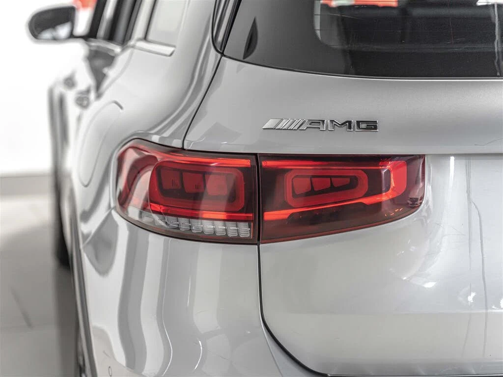 Mercedes-Benz GLB35AMG Burmester| 360| Подгрев| ALCANTARA, снимка 12 - Автомобили и джипове - 54876163