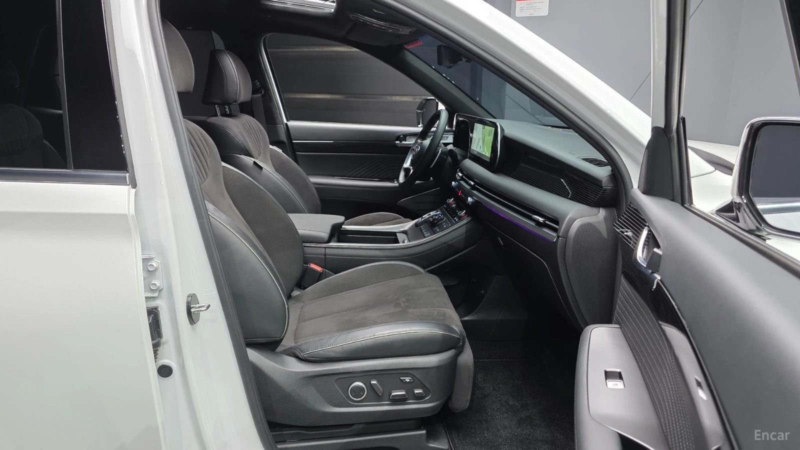 Hyundai Palisade 3.8 4WD Calligraphy Black Edition* ПАНО* МАСАЖИ, снимка 9 - Автомобили и джипове - 55499657